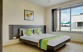 Treebo Bhagyashree Executive